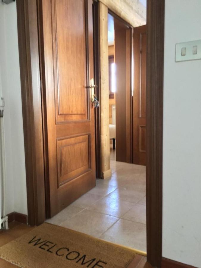 Aroma Di Legno E Profumo Di Neve Apartment Breuil-Cervinia Exterior foto